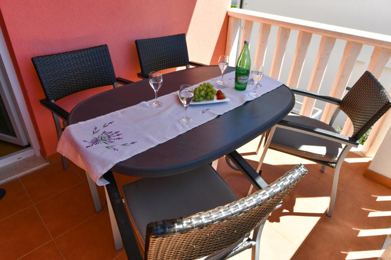 Apartments Vila Miranda Vodice Zewnętrze zdjęcie