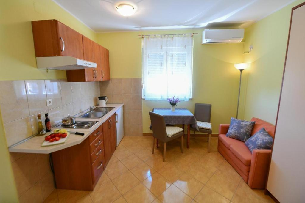 Apartments Vila Miranda Vodice Zewnętrze zdjęcie