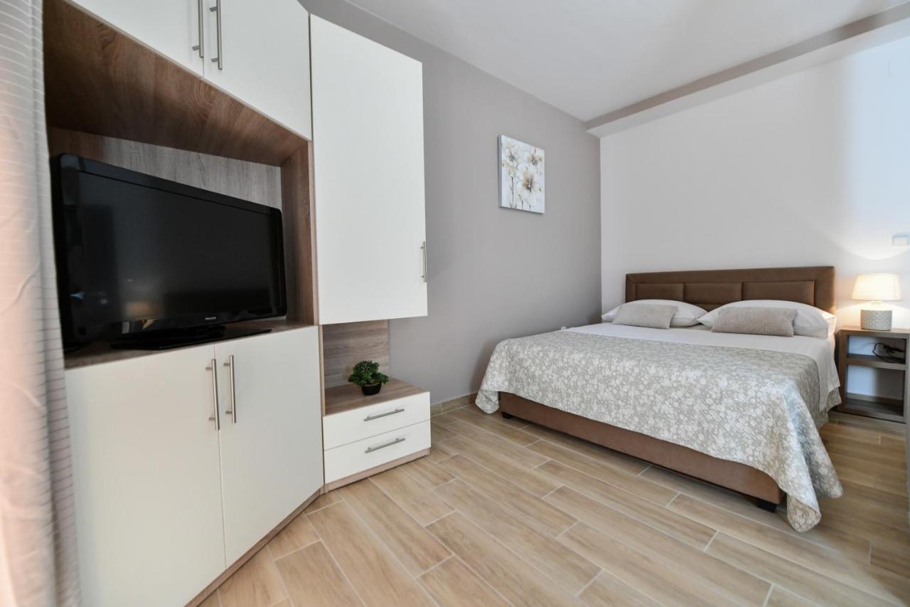Apartments Vila Miranda Vodice Zewnętrze zdjęcie